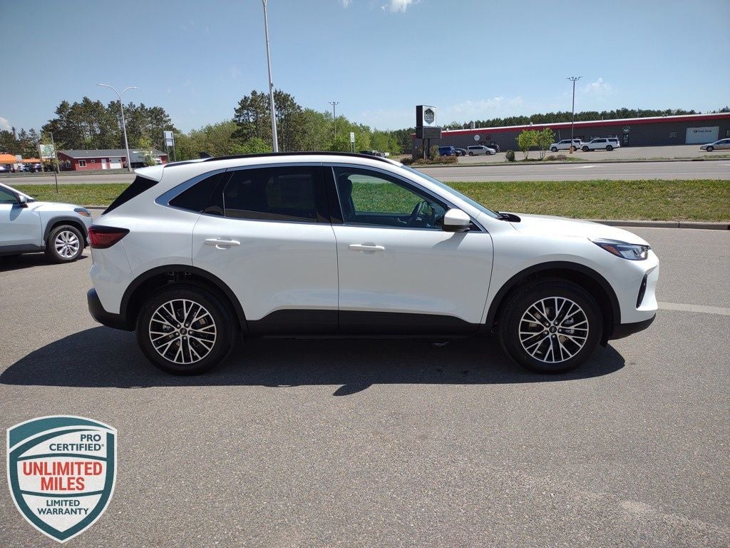 2025 Ford Escape Plug-In Hybrid Base
