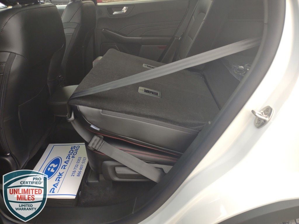 2025 Ford Escape Hybrid ST-Line Select