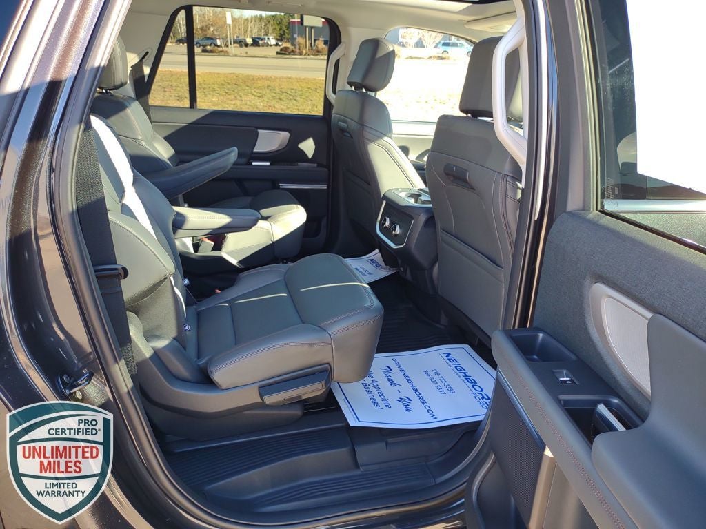 2025 Ford Expedition Max Active