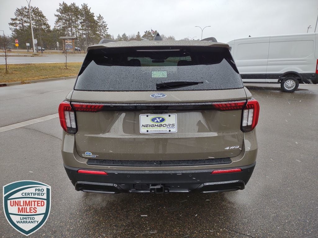 2026 Ford Explorer ST-Line