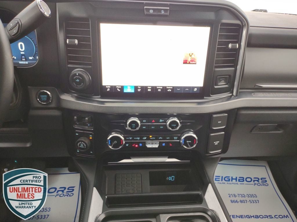 2025 Ford F-350SD Platinum