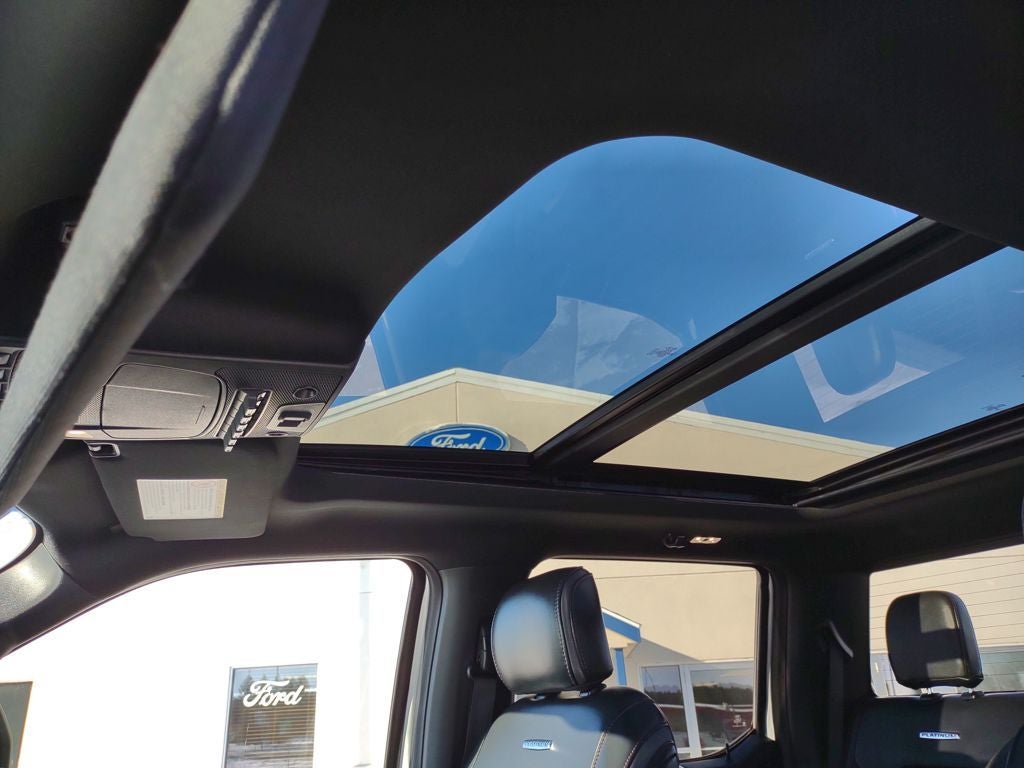 2022 Ford F-450SD Platinum DRW