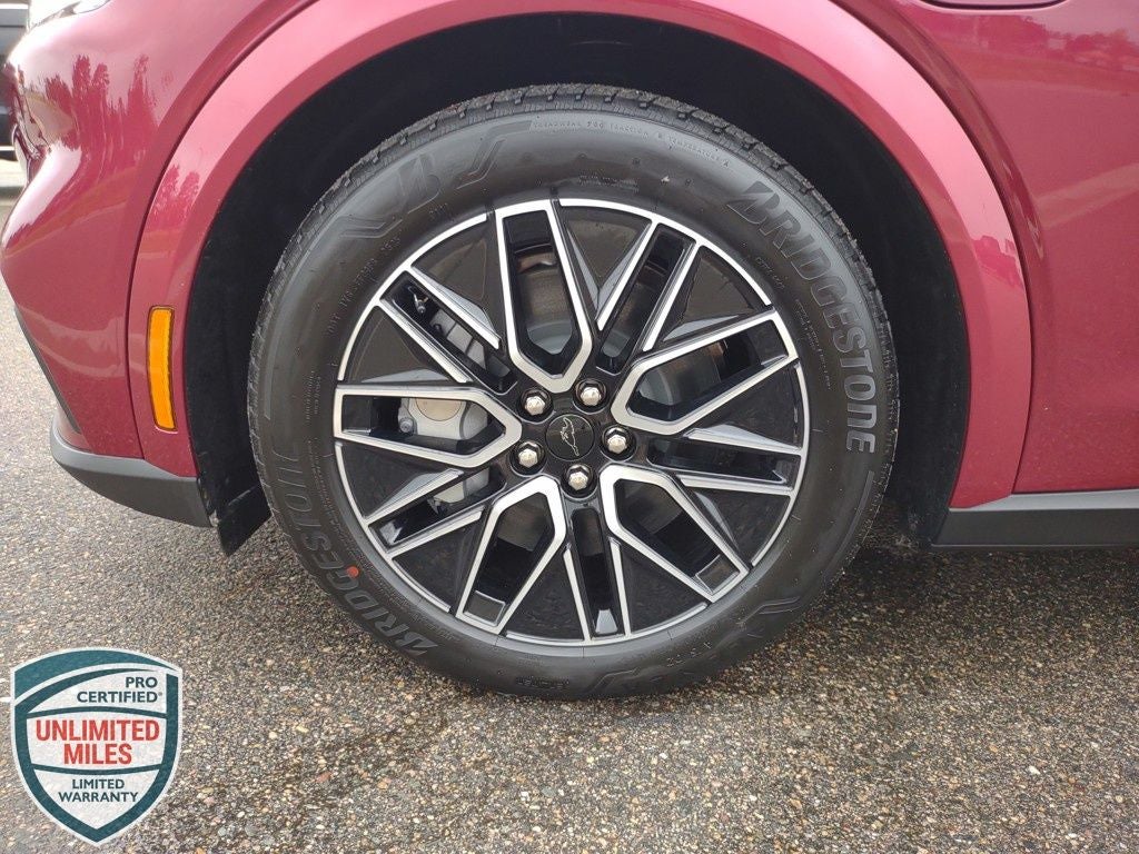 2025 Ford Mustang Mach-E Premium