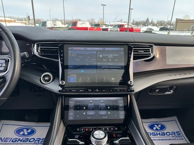 2022 Jeep Grand Wagoneer Series II