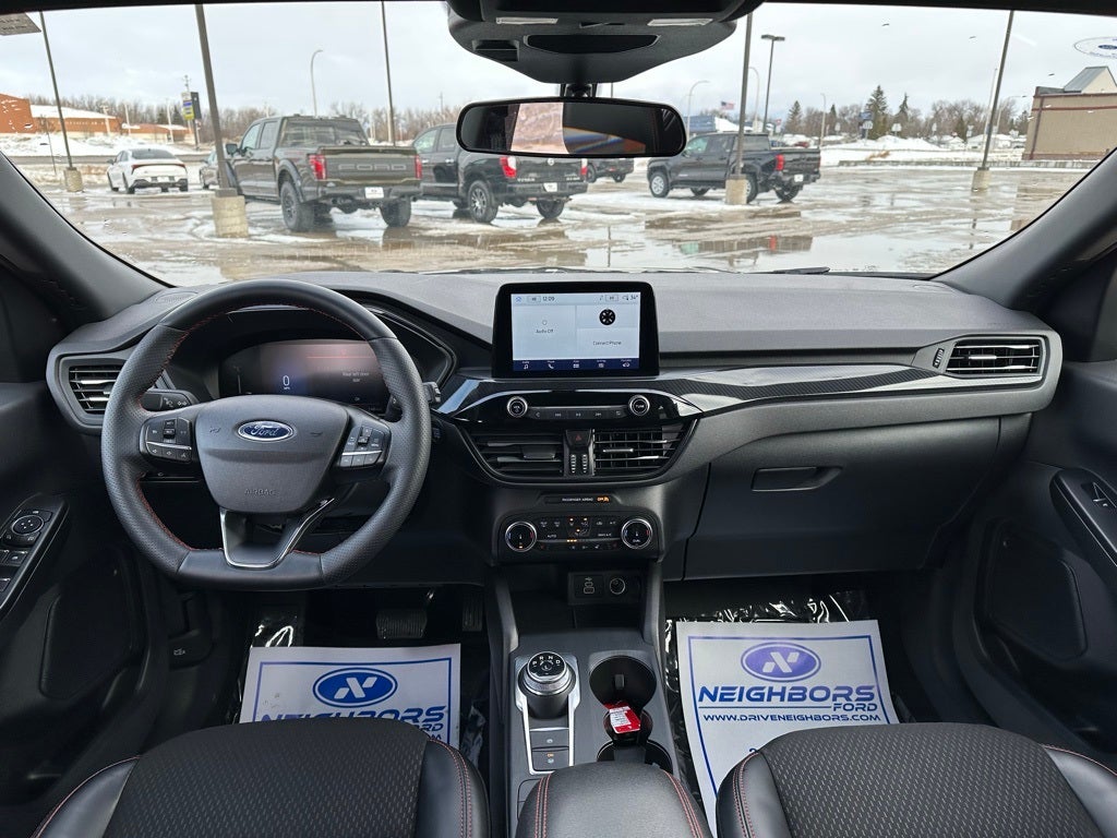 2025 Ford Escape ST-Line Select