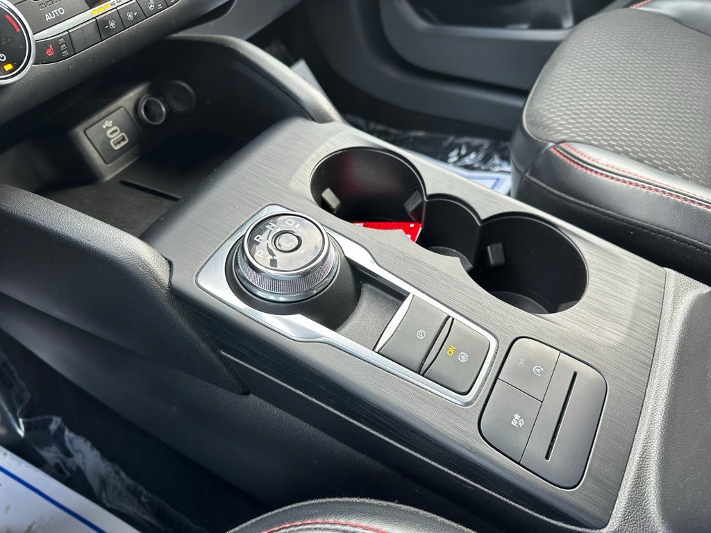 2025 Ford Escape ST-Line Select