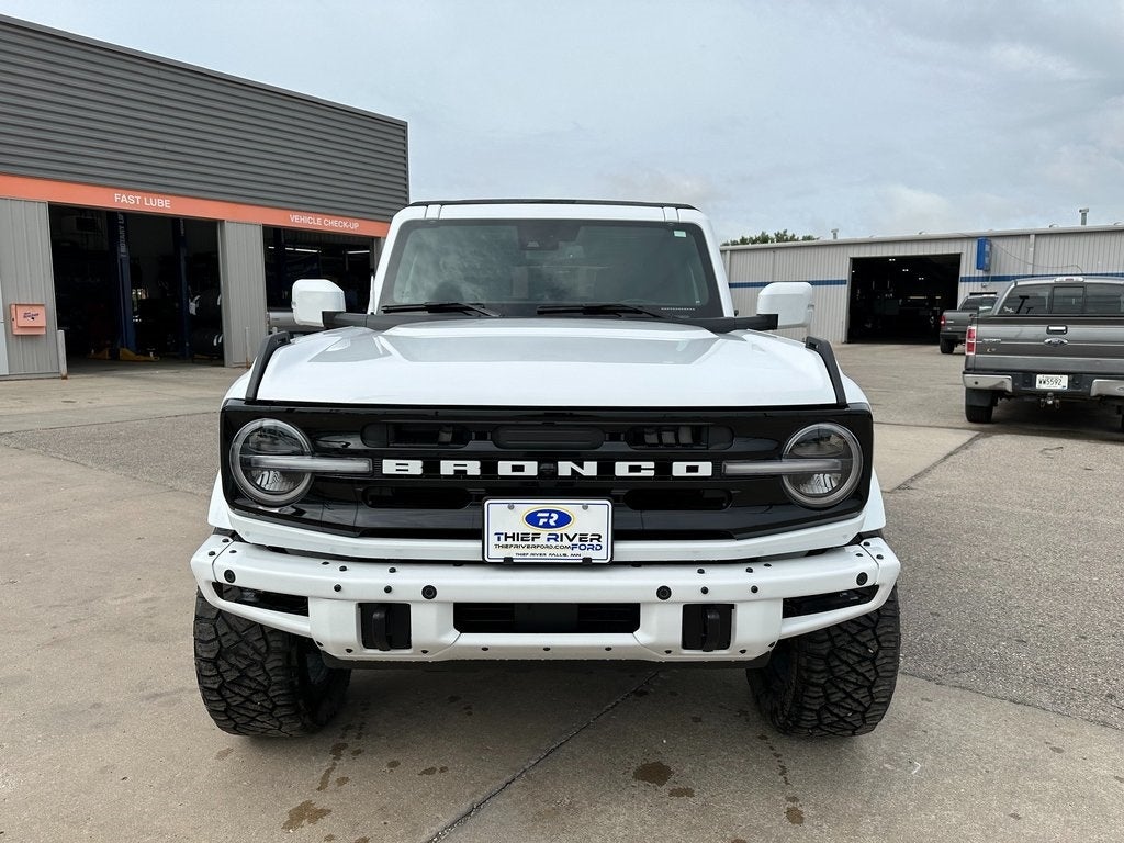 Used 2022 Ford Bronco 4-Door Outer Banks with VIN 1FMDE5BH1NLA86472 for sale in Thief River Falls, Minnesota