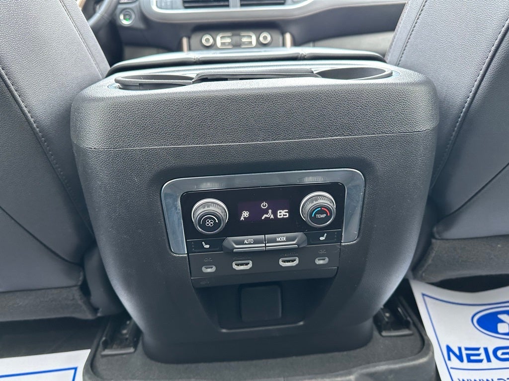 2023 Chevrolet Suburban High Country