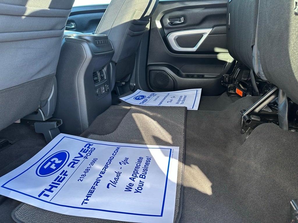 2020 Nissan Titan SV