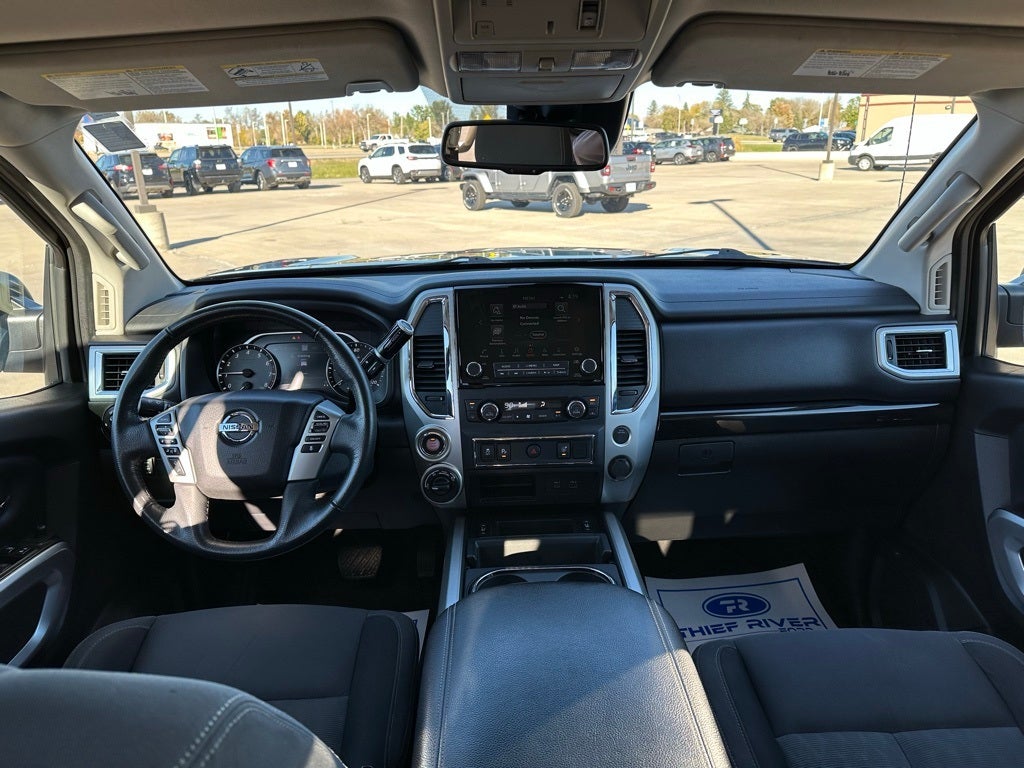 2020 Nissan Titan SV